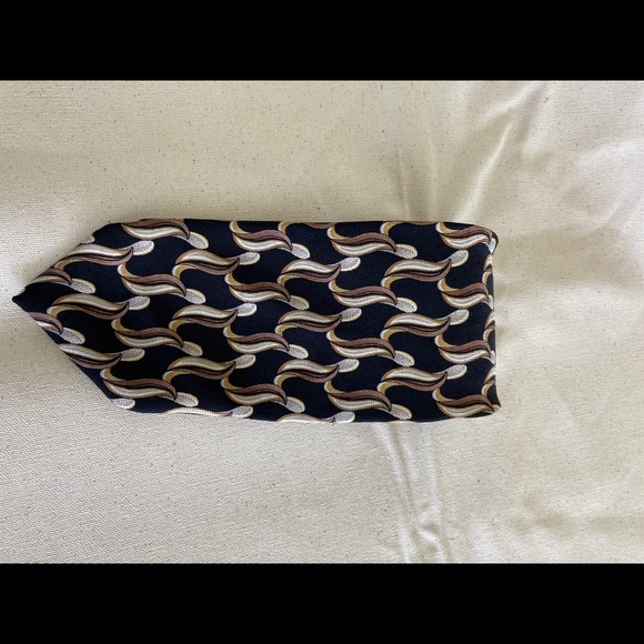 Como Collezione Other - Como Collezione 100% Silk Necktie